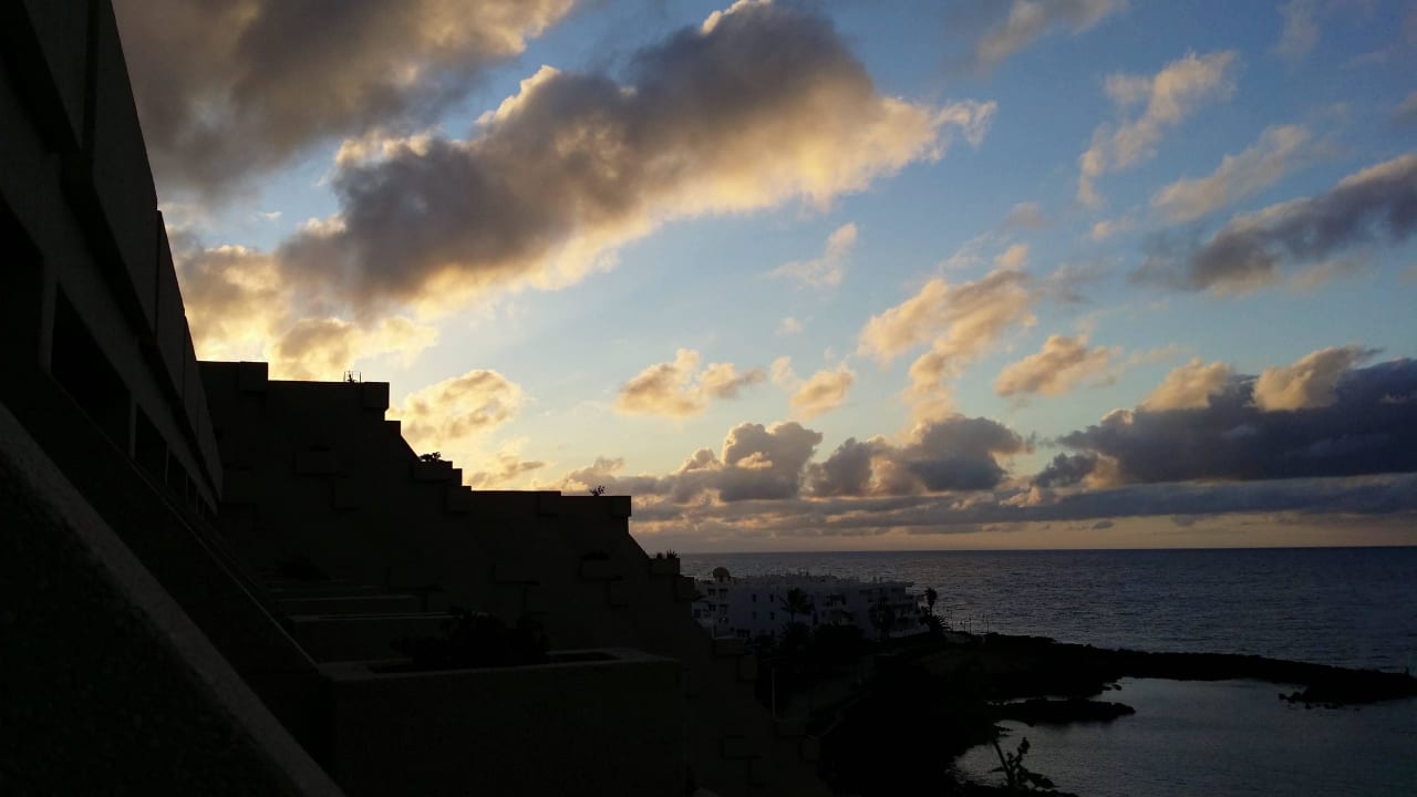 Sonnenaufgang Hotel Grand Teguise Playa