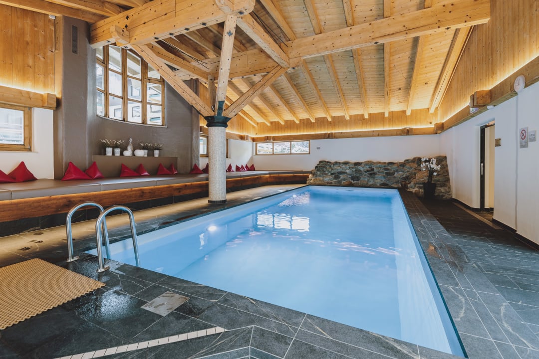 Pool Hotel DIE SONNE