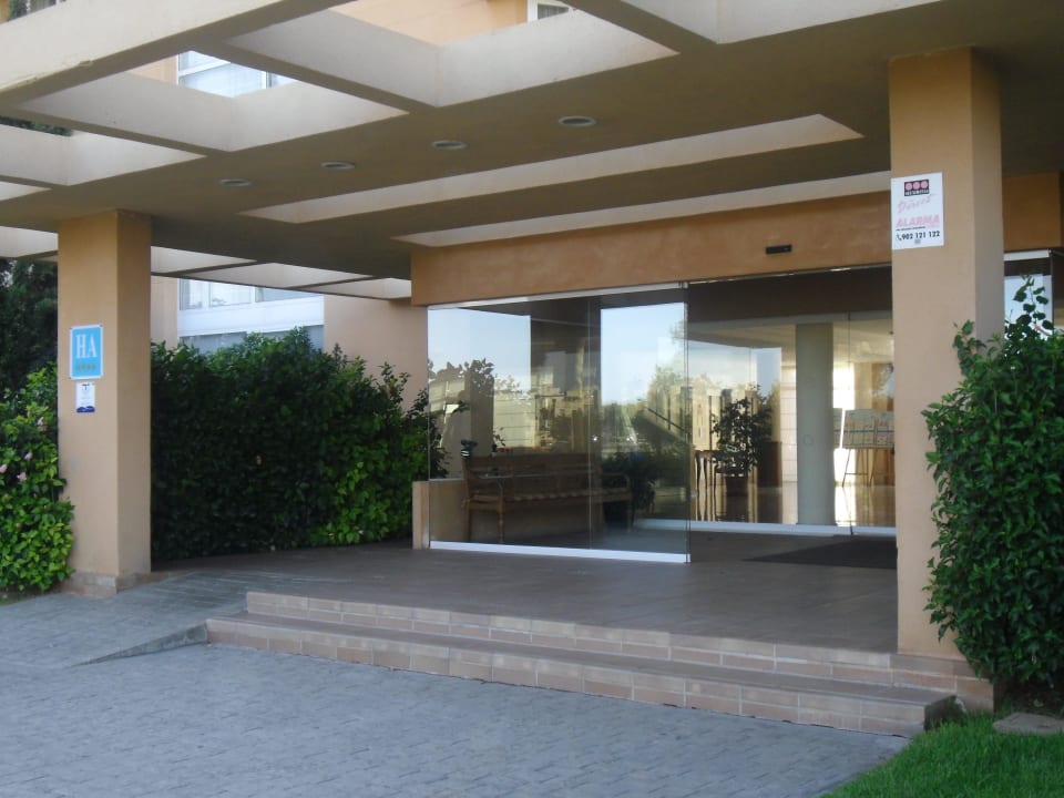 Eingang Garbí Cala Millor