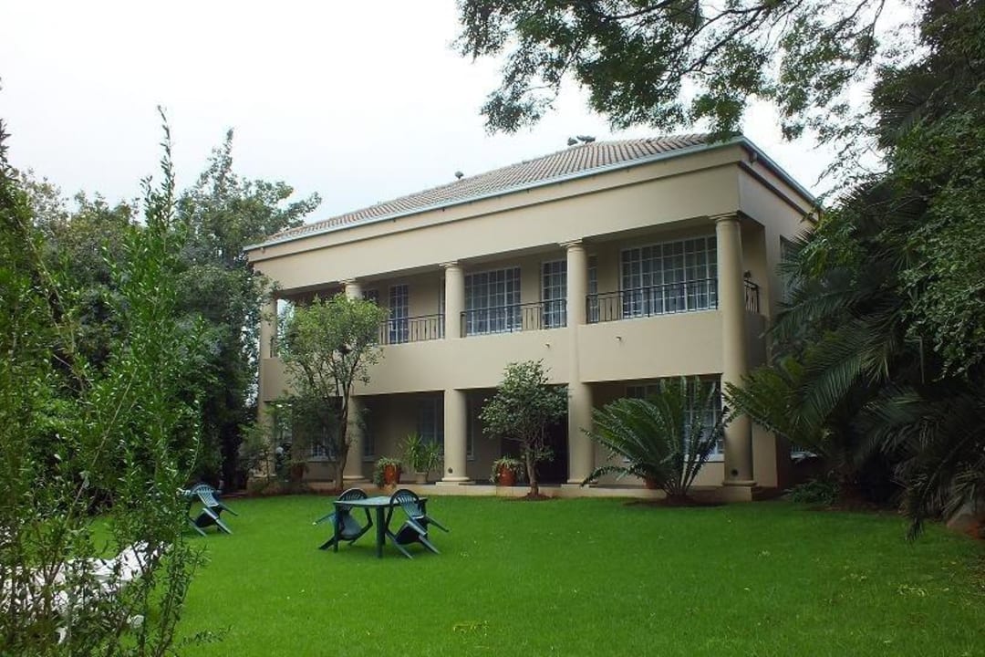 Zweites Haus in der Nähe des Pools Hotel Drifters Johannesburg Inn