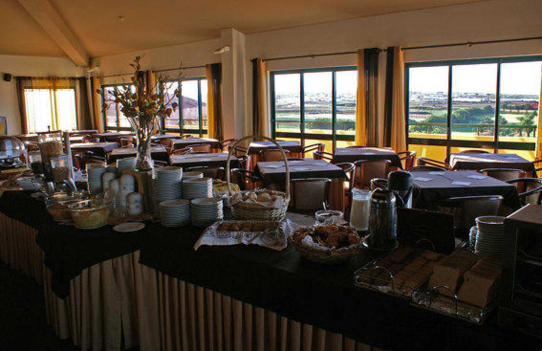 Frühstücksbuffet mit Meerblick Hotel Atlantico Golf