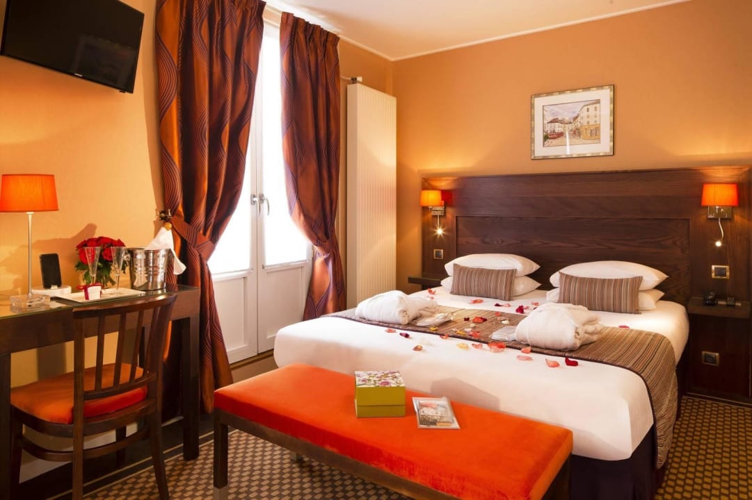 Guest Room Hotel des Arts Montmatre