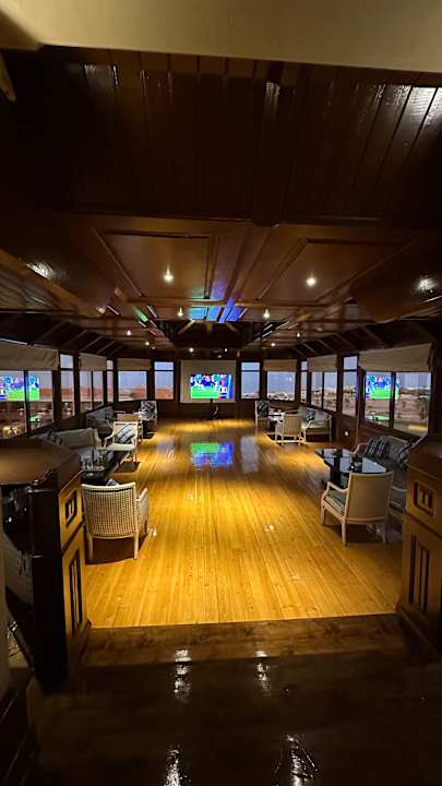 Gastro The Cascades Golf Resort, Spa & Thalasso