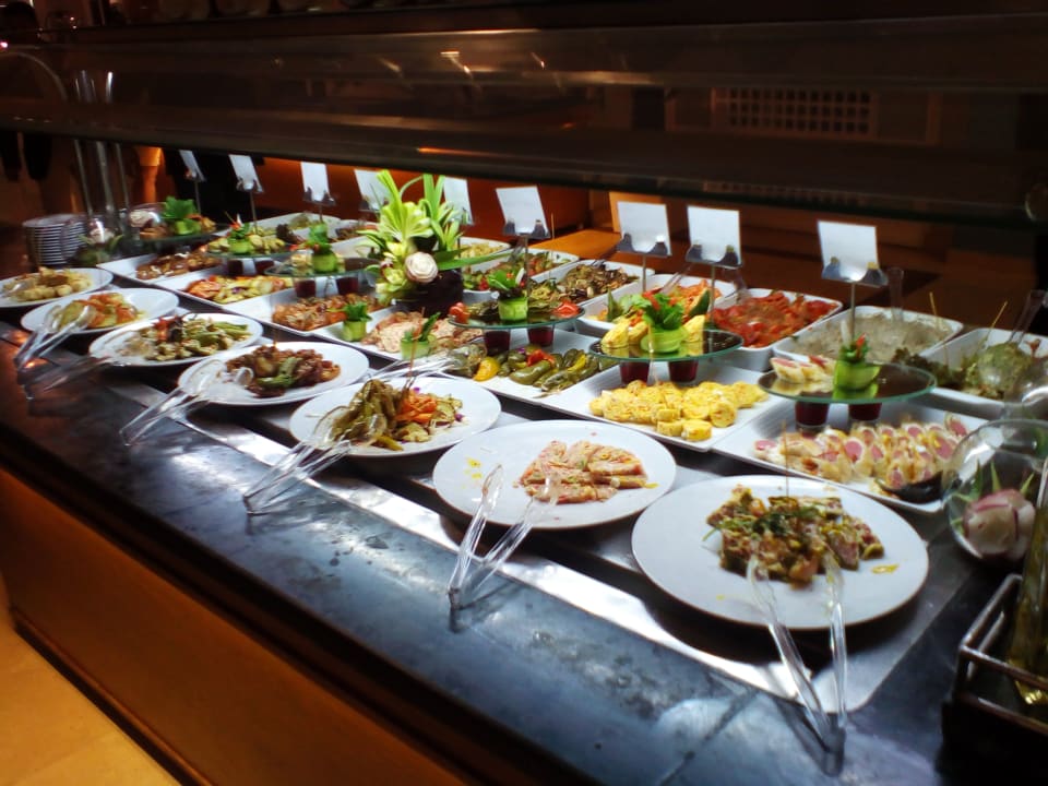 Reichhaltiges und abwechslungsreiches Büffet Desert Rose