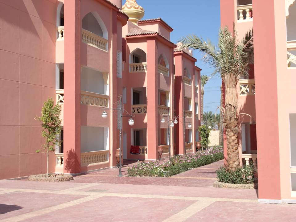 Außenansicht Pickalbatros Alf Leila Wa Leila Resort - Neverland Hurghada