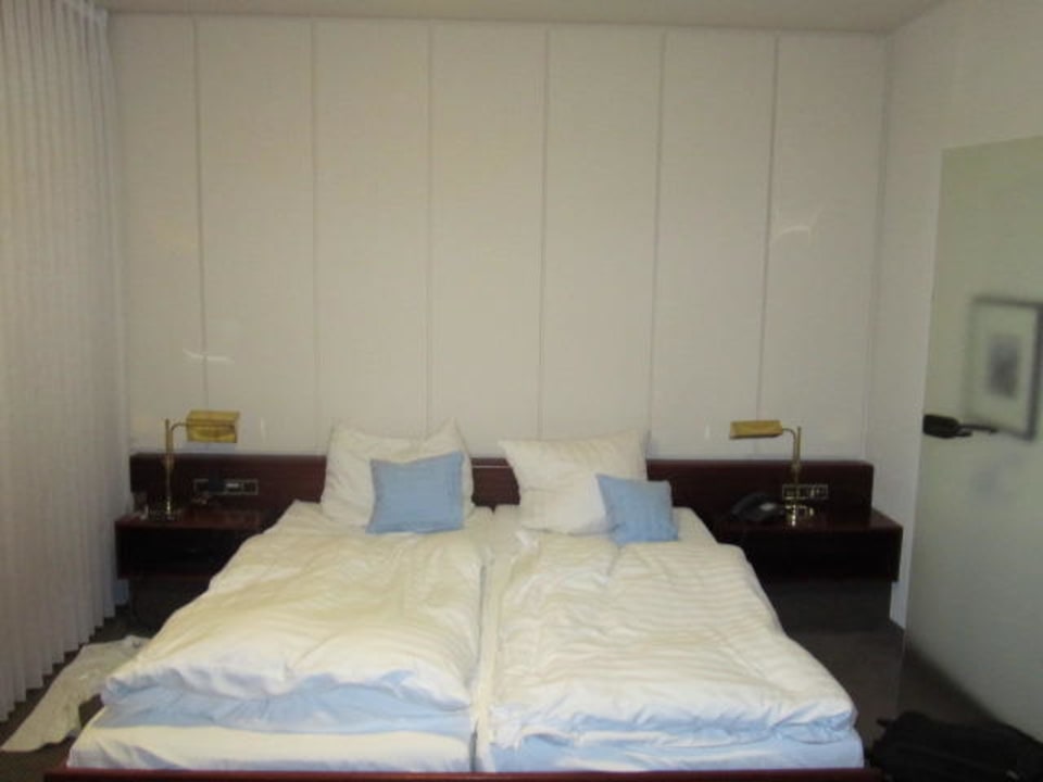 Bett Hotel Blauer Fasan
