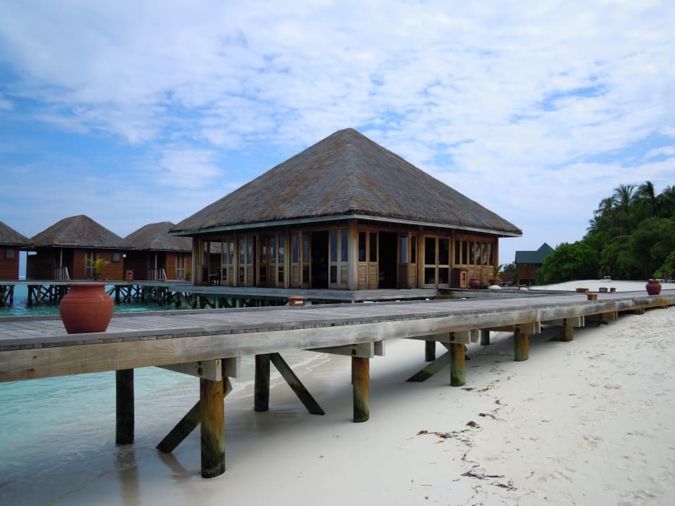 Over Water Spa Meeru Maldives Resort Island