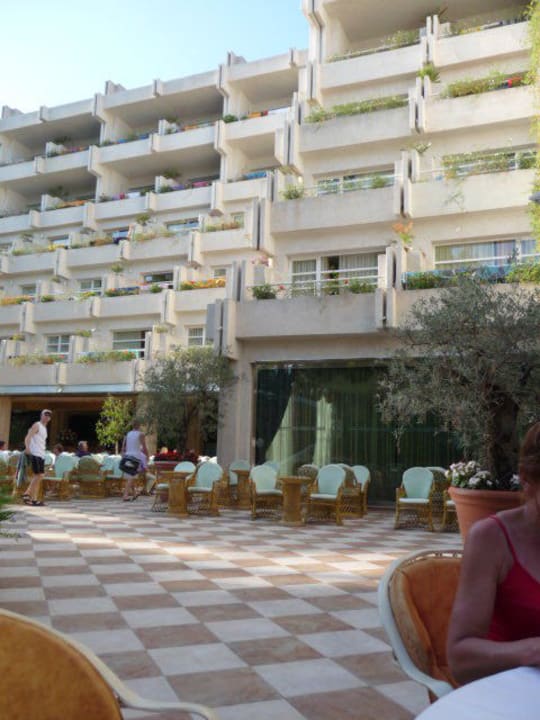 Hotel vom Poolbereich aus allsun Hotel Bella Paguera