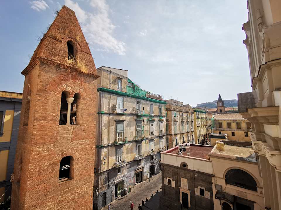 Außenansicht Hotel Neapolis