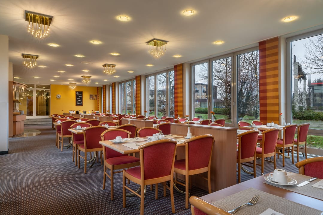 Gastro Holiday Inn - the niu, Blade Solingen