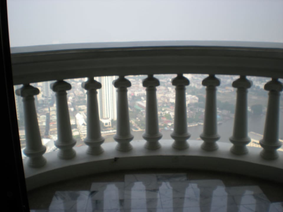 Balkon 59. Stock Tower Club At Lebua