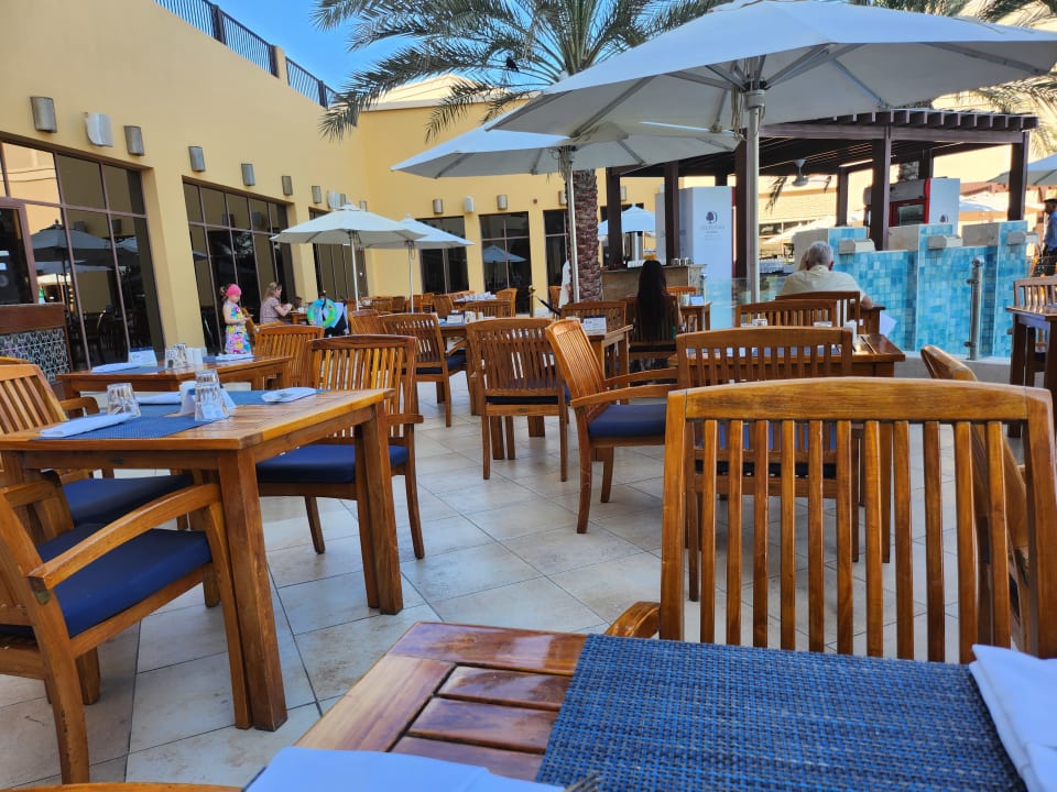 Gastro DoubleTree by Hilton Resort & Spa Marjan Island