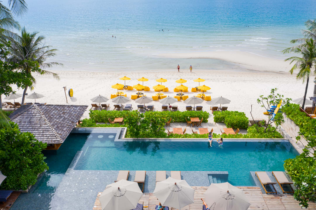 Pool Banana Fan Sea Resort