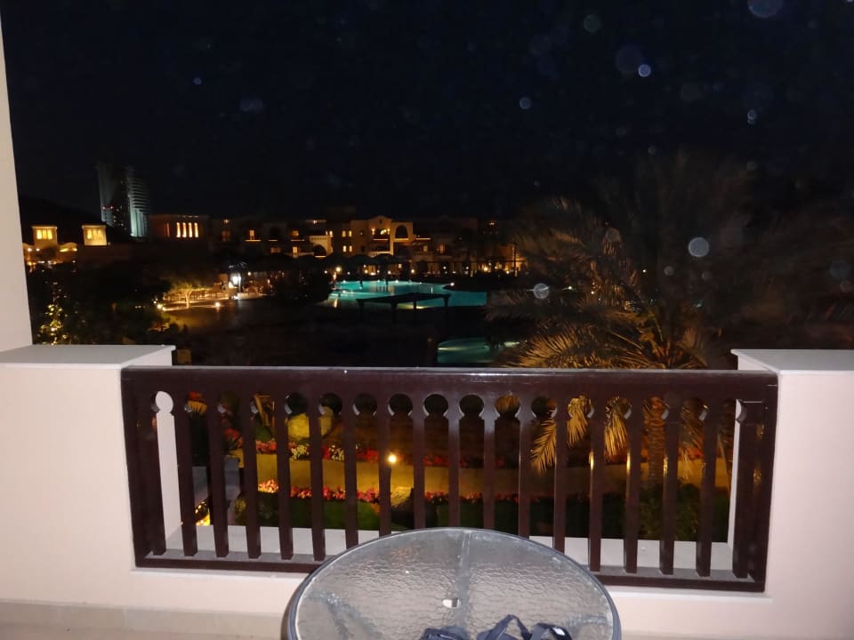 Abends Aussicht aus dem Zimmer Miramar Al Aqah Beach Resort