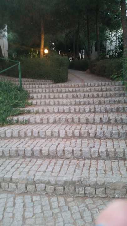 Zum Strand Teos Village