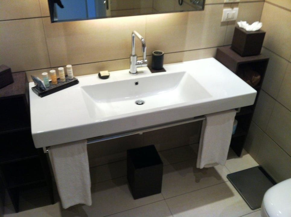 Waschtisch Hauptbad Radisson Blu Hotel Milan