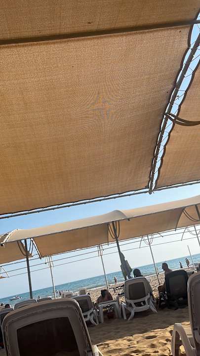 Strand Castival Hotel