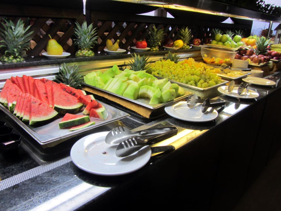 Obst ohne Ende Hotel Kalithea Horizon Royal