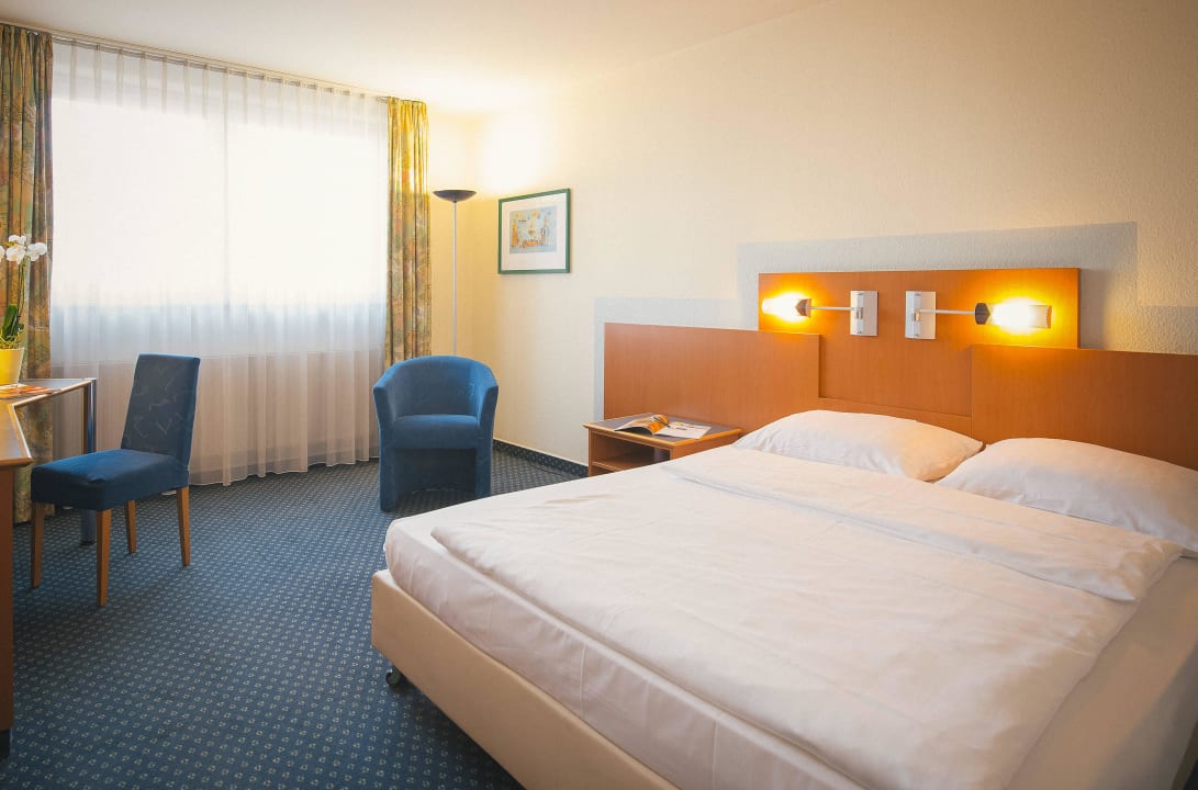 Room Vienna House Easy Neckarsulm