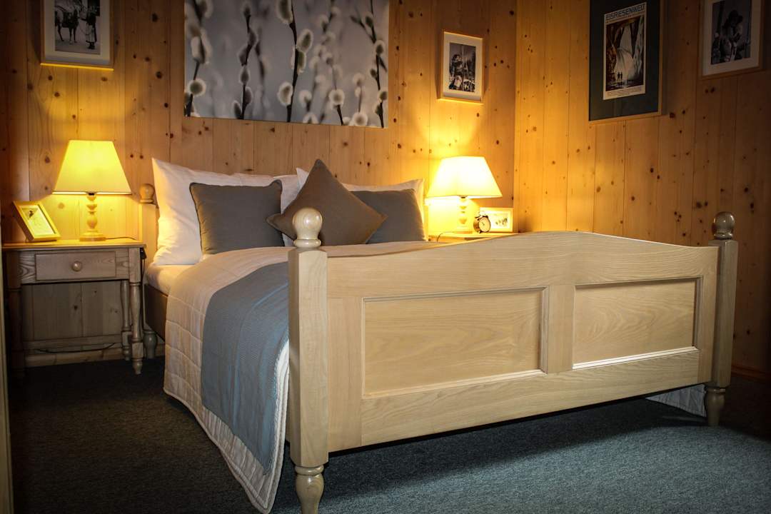 Apartment Strims 2 Apartment Strims