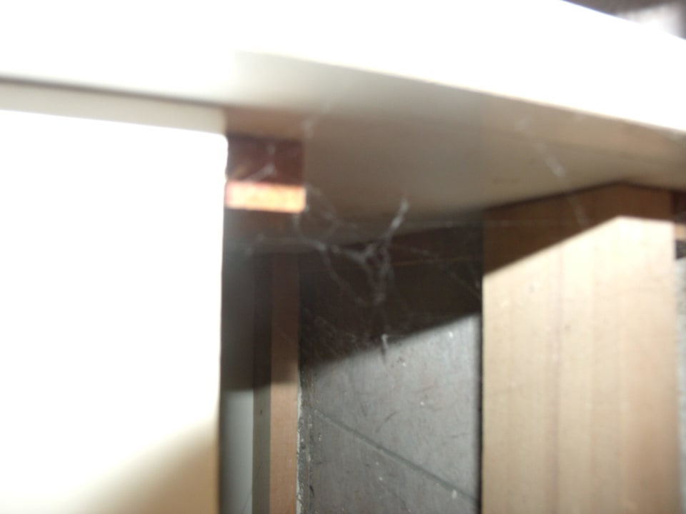 Kleiderschrank Iris Hotel