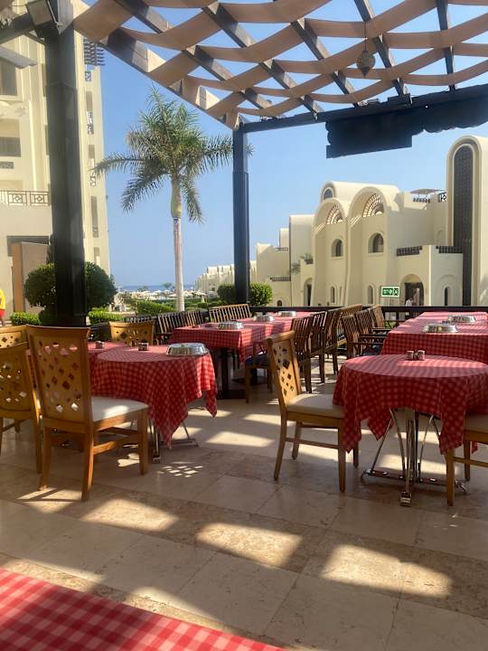 Gastro Gravity Hotel & Aquapark Sahl Hasheesh