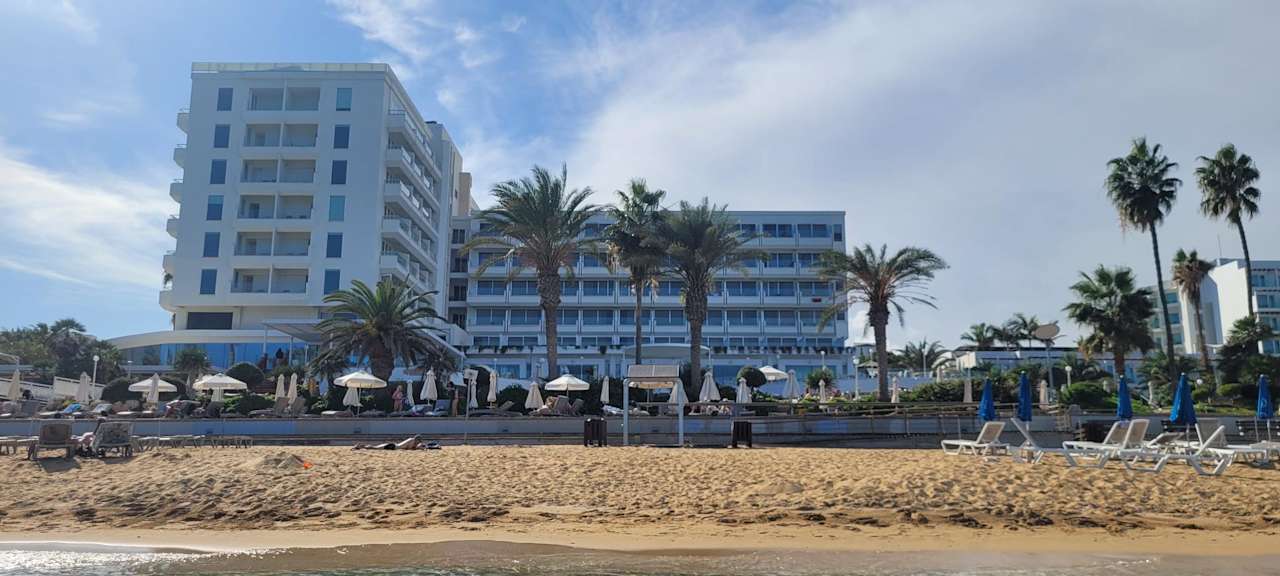 Außenansicht Hotel Sunrise Beach