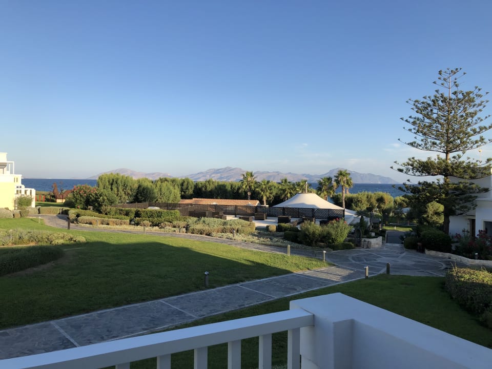 Gartenanlage Neptune Luxury Resort