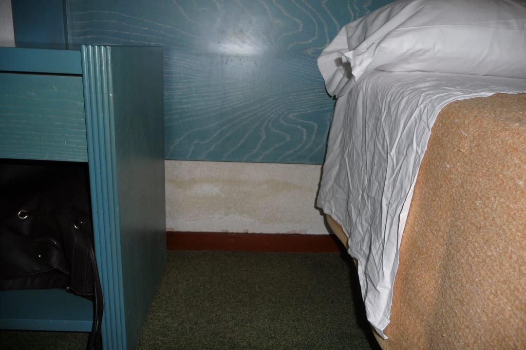 Feuchte Wand Hotel Vibra Beverly Playa