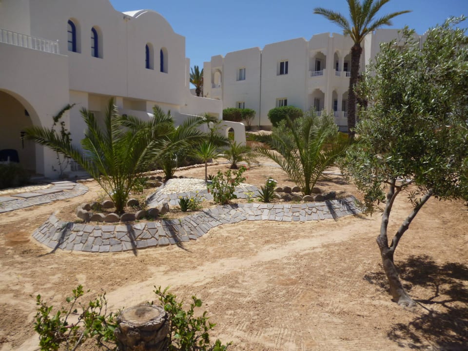 Auf dem Weg zum Strand - so sieht es aus Djerba Sun Beach Hotel & Spa