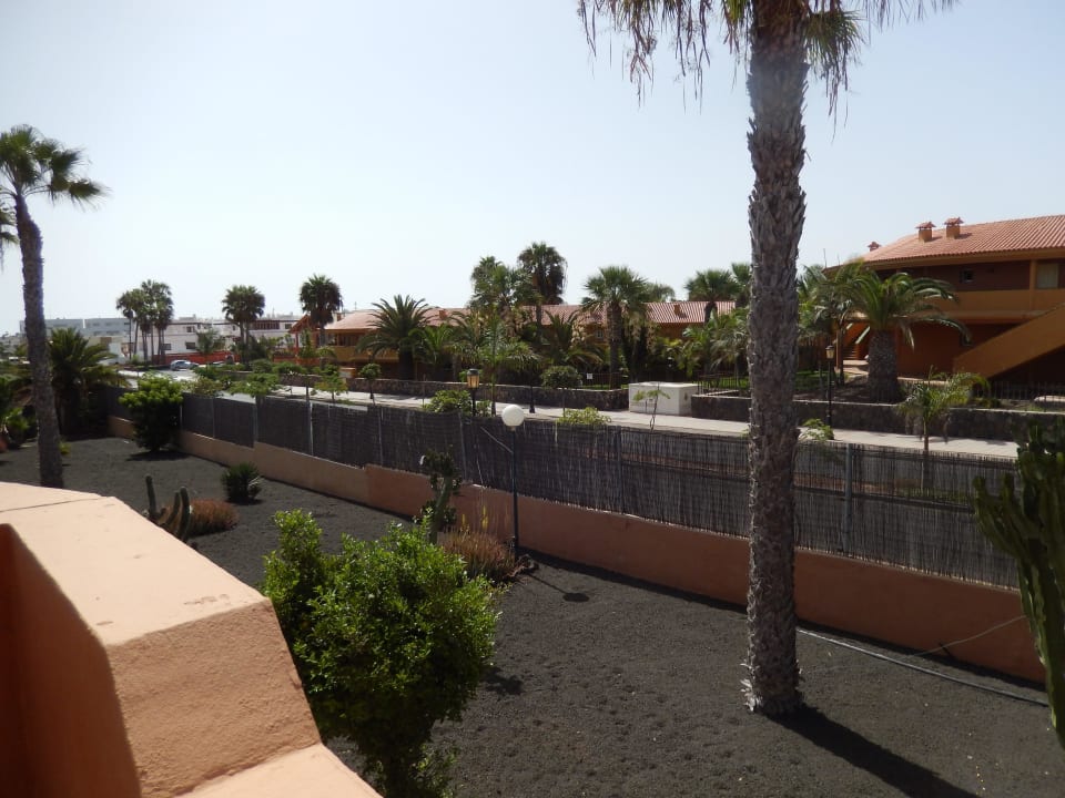 Vue depuis le balcon on peut voir oasis village Hotel Oasis Dunas
