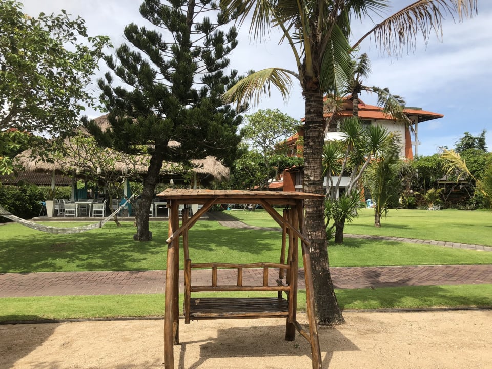 Strand Sol by Melia Benoa Bali