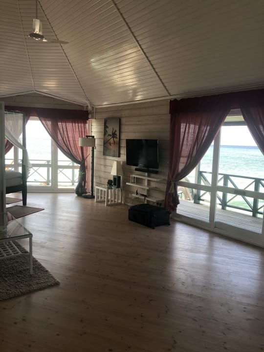 Zimmer Kuredu Island Resort & Spa