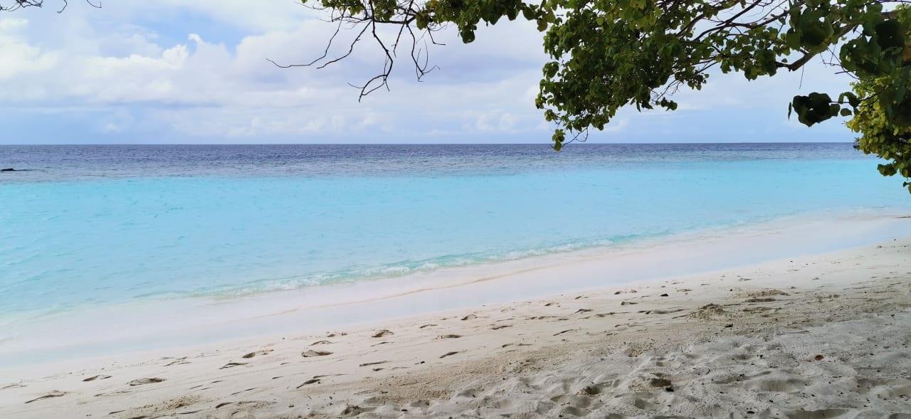 Strand Royal Island