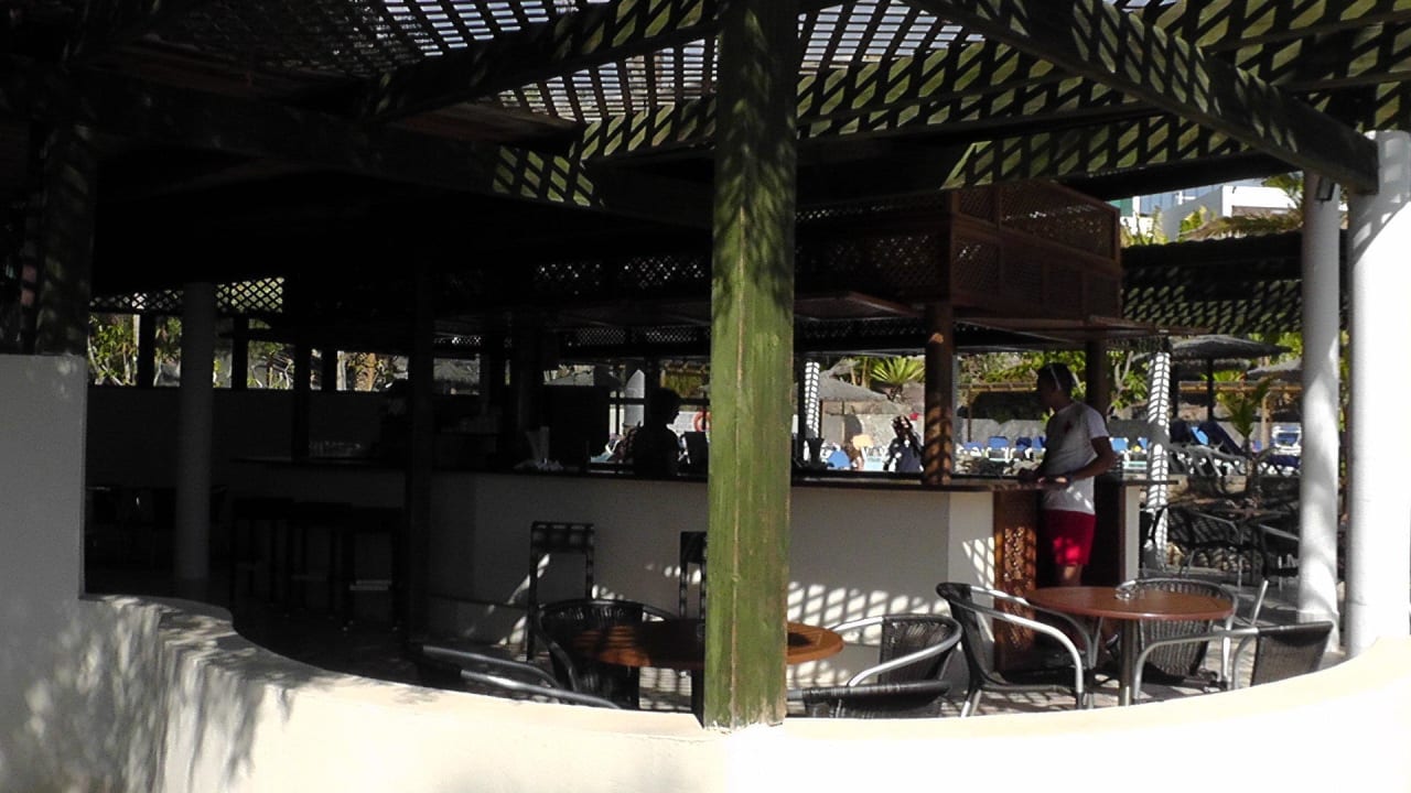 Am Pool allsun App.-Hotel Esquinzo Beach