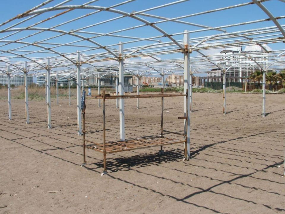 Strand Saturn Palace Resort Hotel