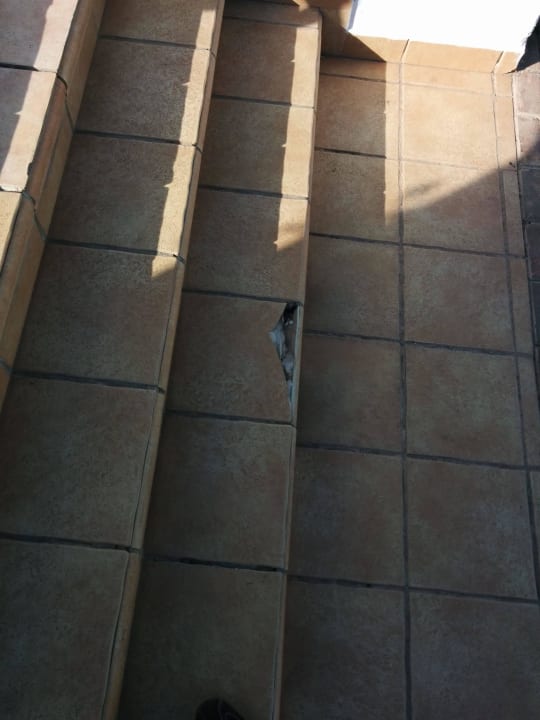 Gefährliche Treppen TUI MAGIC LIFE Fuerteventura