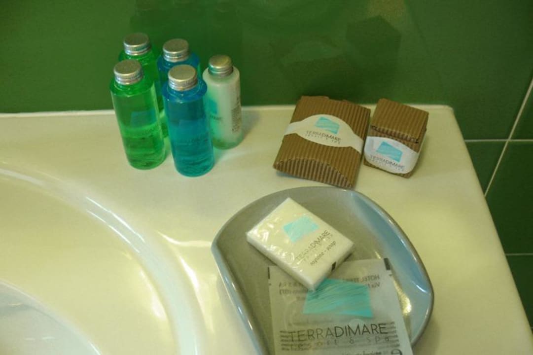 Badezimmerdetail Terradimare Resort & Spa