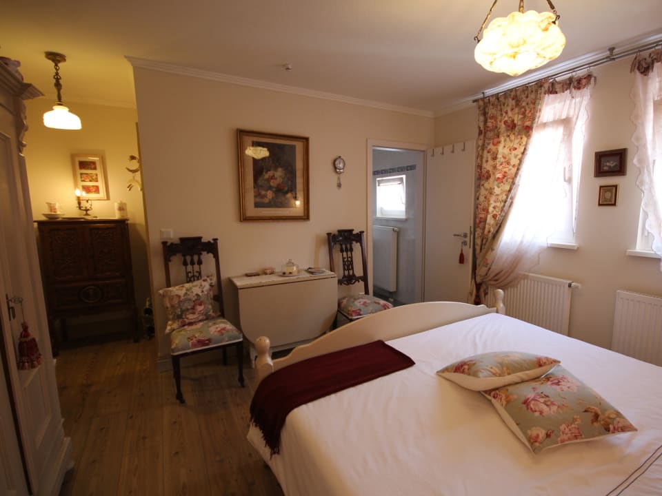 Zimmer Gästehaus No. 31 im Rosengarten