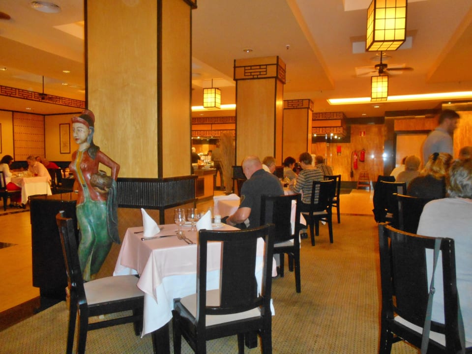 Oosters restaurant Hotel Riu Paraiso Lanzarote