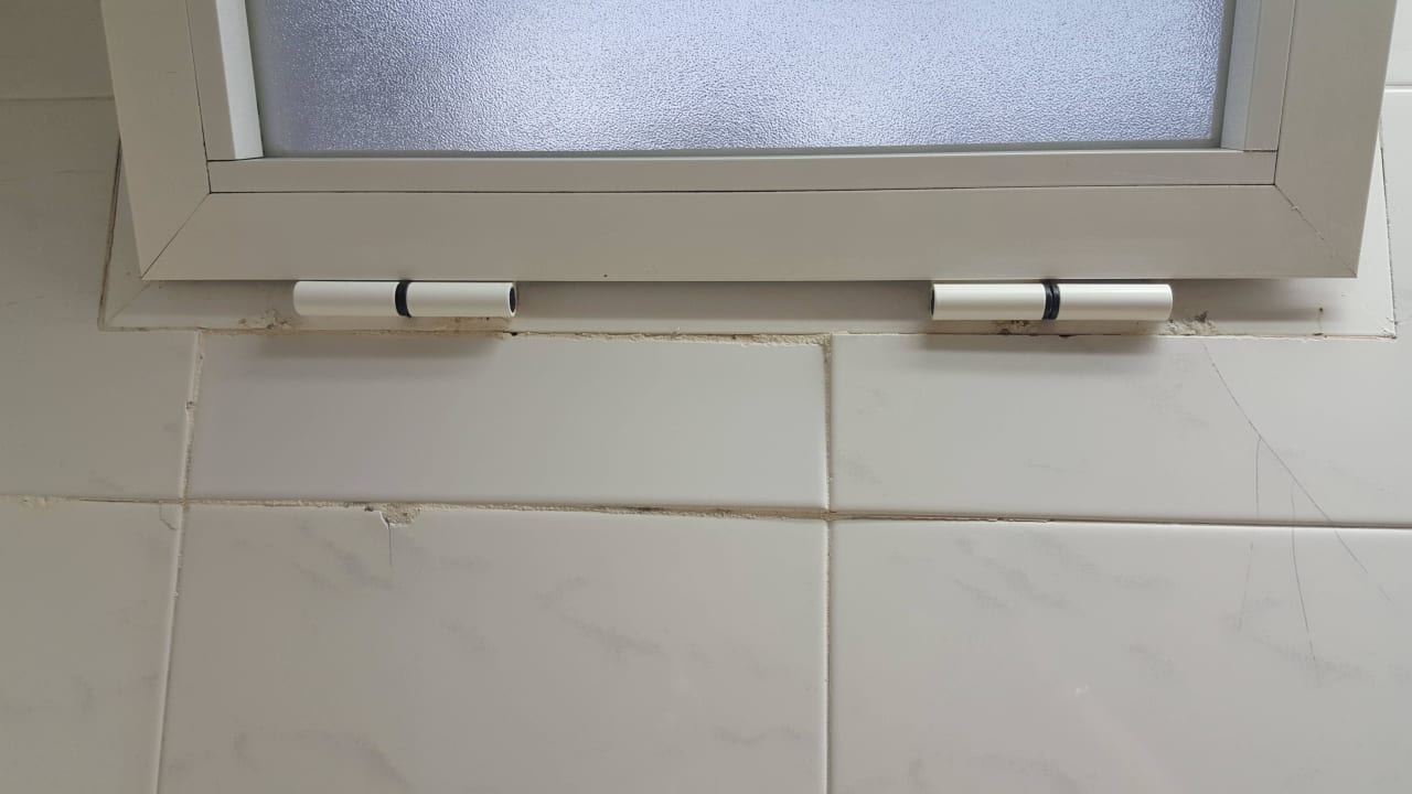 Kaputt Flipflop Cala Romantica