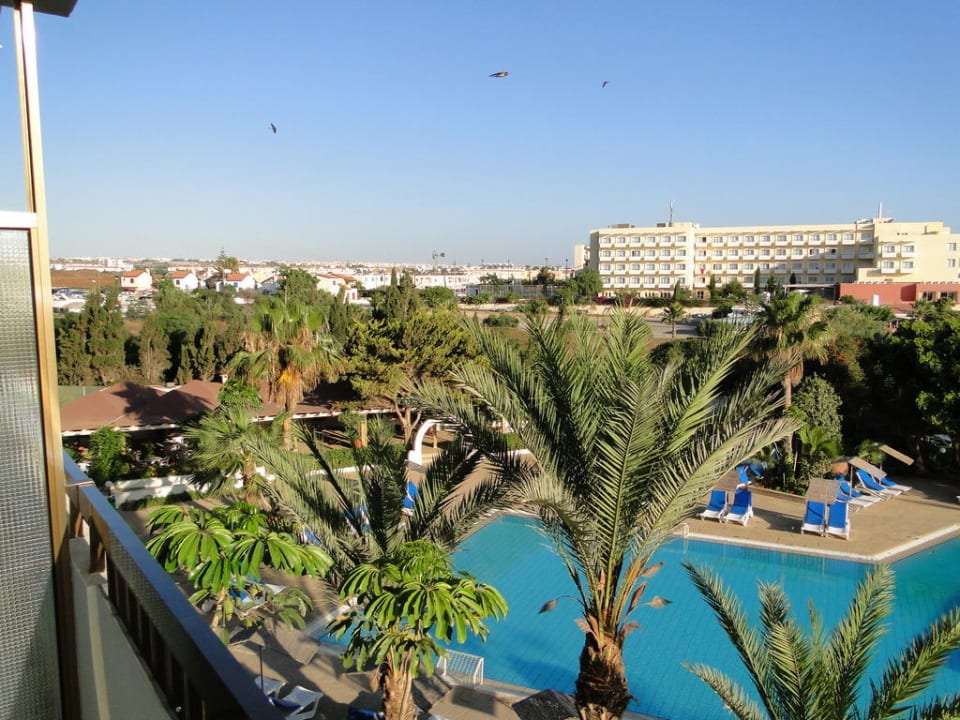 Crystal Springs Beach Hotel Crystal Springs Beach Hotel