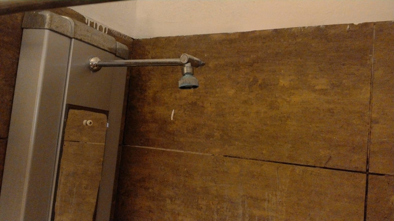 Dusche ohne Duschkopf Sandy Beach Resort