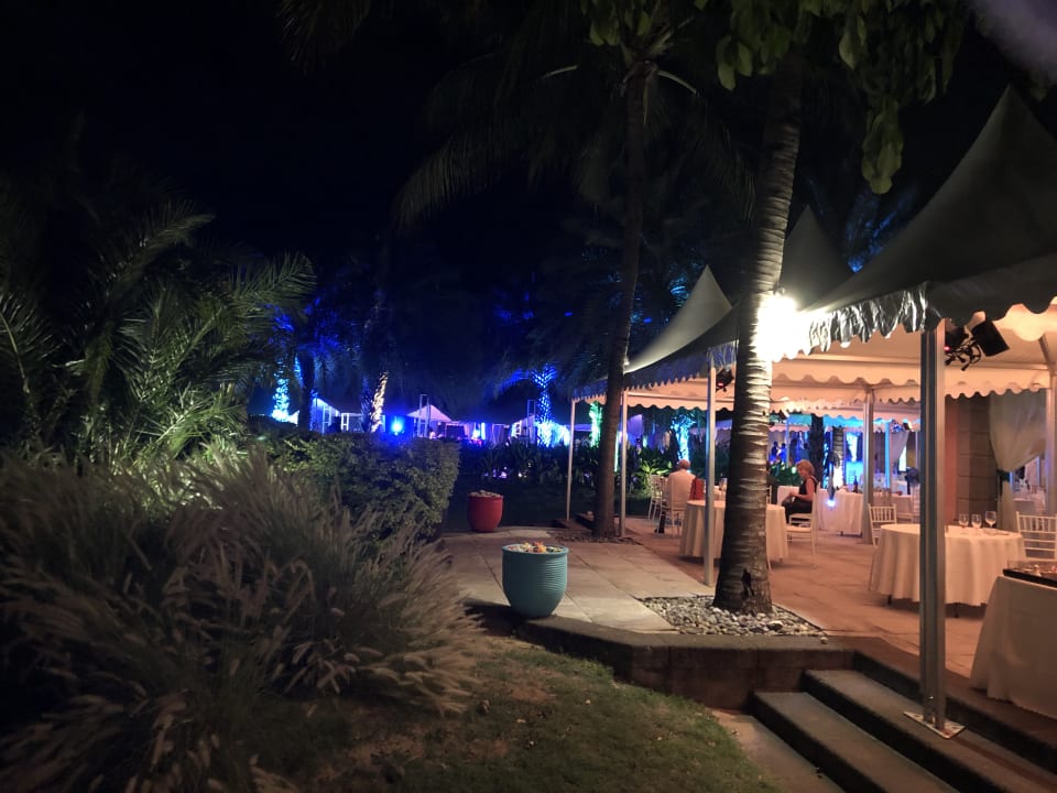 Außenansicht Sands Suites Resort & Spa