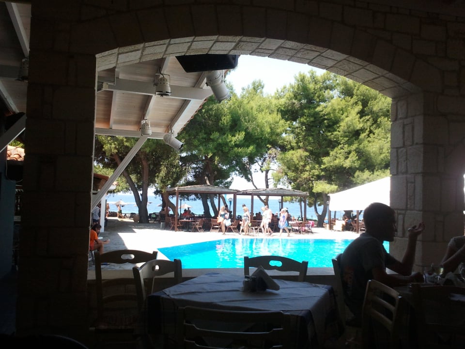 1 Hotel Portes Beach