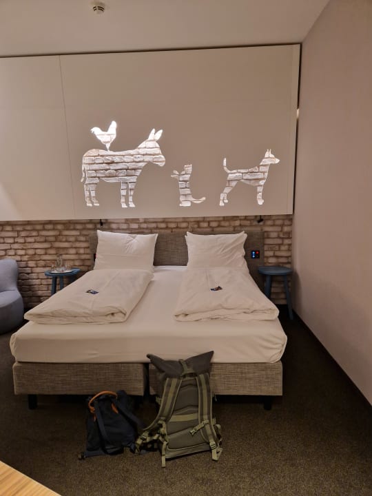 Zimmer H+ Hotel Bremen