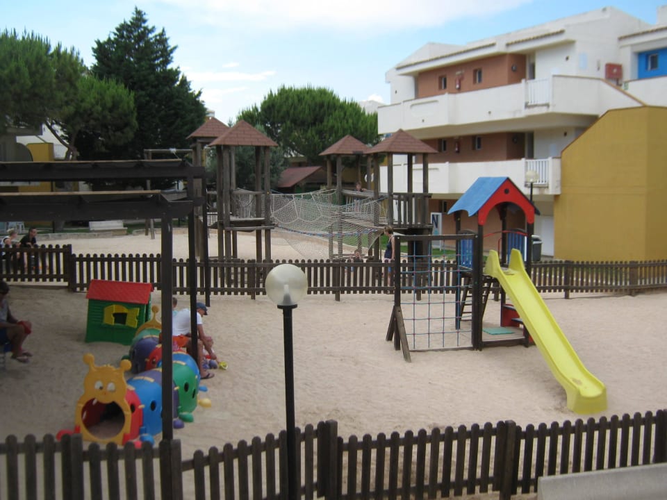 Kinderspielplatz blau punta reina