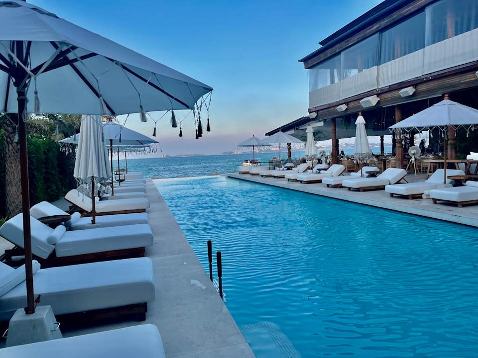 Pool Zazen Boutique Resort & Spa