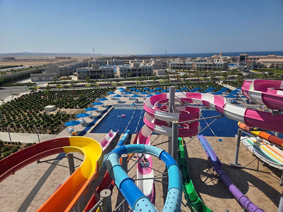 Außenansicht Pickalbatros Sea World Resort - Marsa Alam