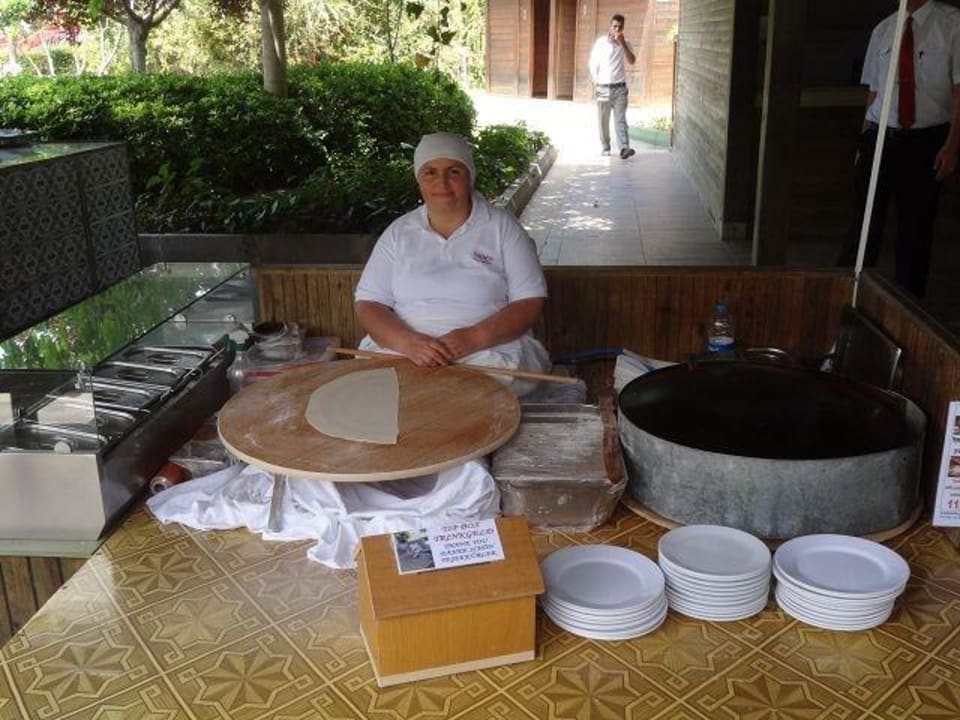 Hier gibt es Crepes Trendy Aspendos Beach Hotel